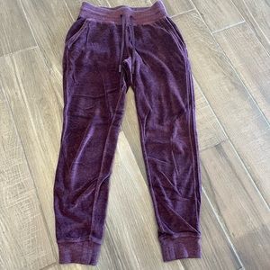 Lululemon joggers